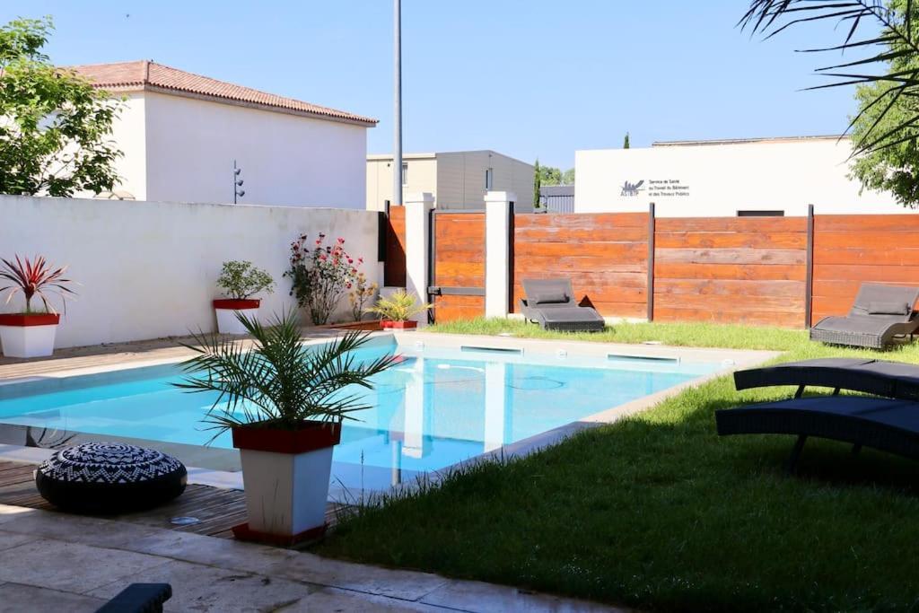Saint-Rémy-de-Provence Villa Llolan מראה חיצוני תמונה